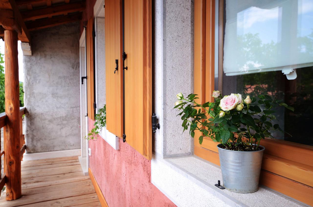 Matijevi Apartments ซิสเตียนา ภายนอก รูปภาพ